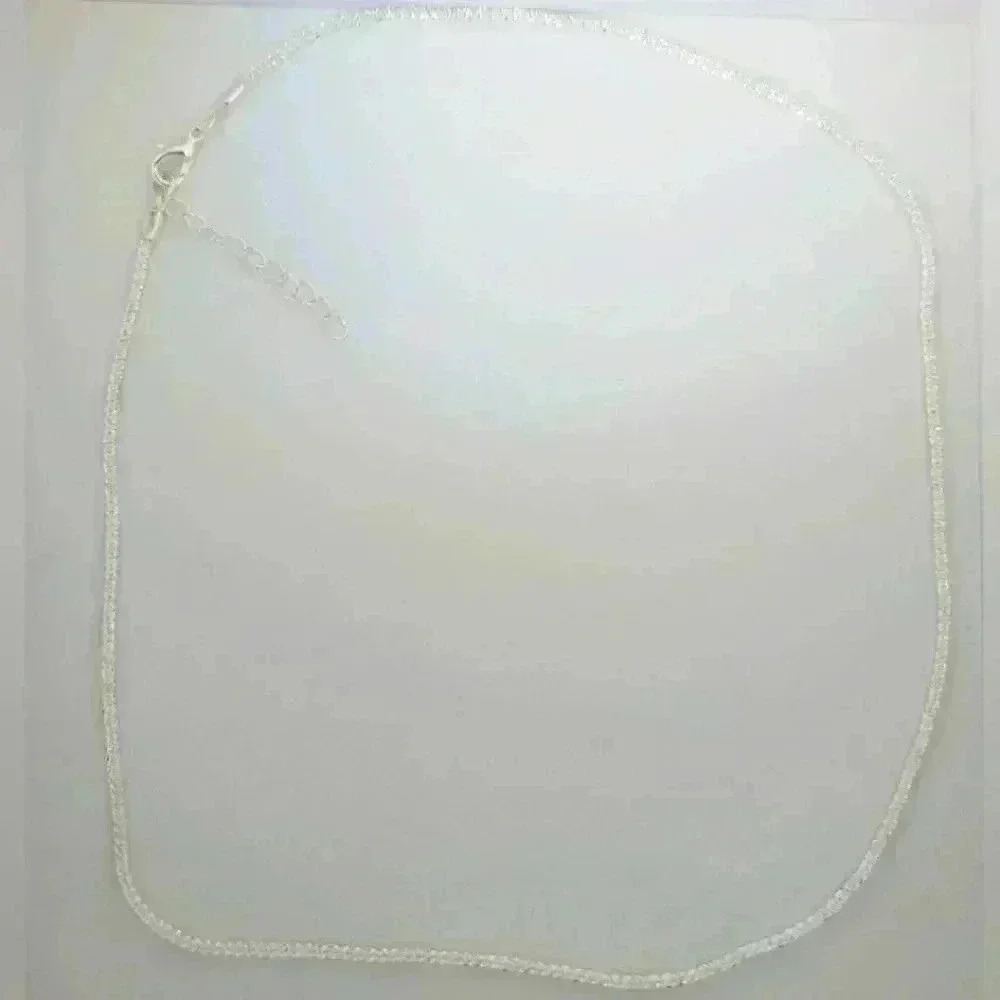 Beautiful Necklace and Bracelet Set - Picture 4 of 5